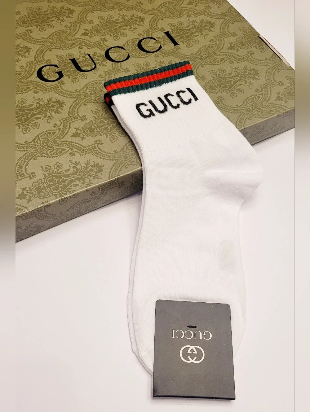 🇮🇹 Gucci White Crew Socks🧦 with Red & Green Stripes🇮🇹
